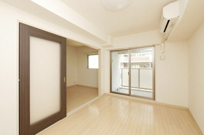 【洋室】 | ES-Grande Minamimorimachi | 広々とした洋室です