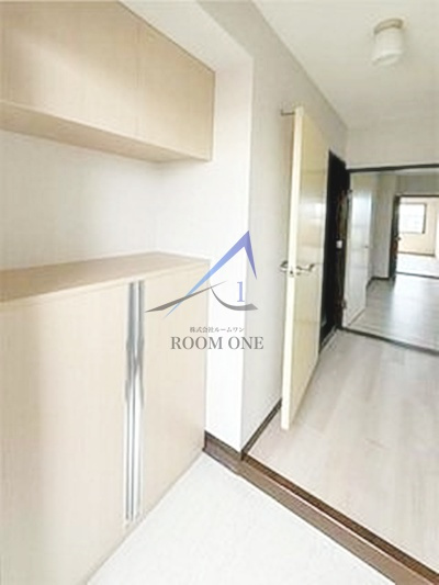 エレガンス浜中の玄関|玄関です。