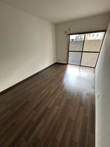 リノスタイル草加の居間・リビング