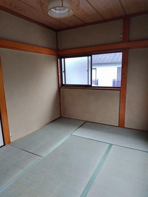 ベルゾーネ曙の居間・リビング