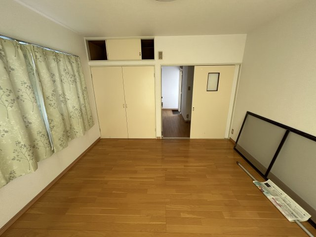 田所マンションの寝室