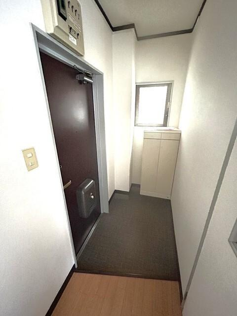 アネックス中山の玄関