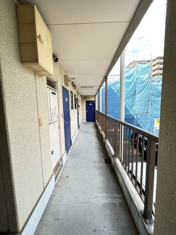 田所マンションのロビー