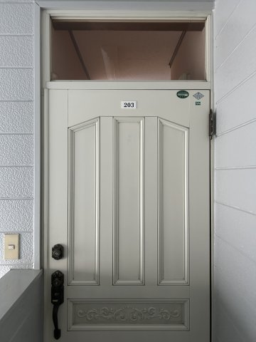 アートハイツⅠのエントランス