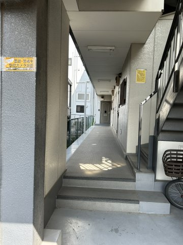 ワイズのエントランス