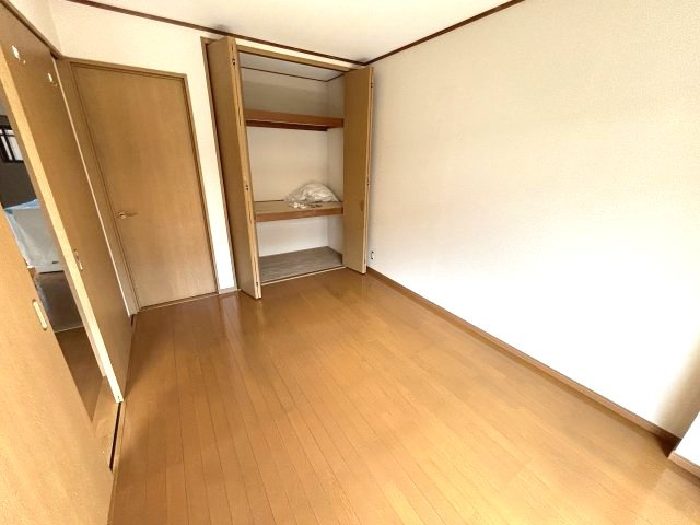 ワイズの寝室