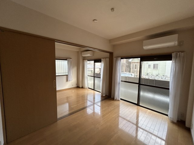 UBNの居間・リビング