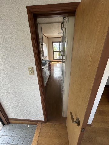 ＴＳハイツの玄関