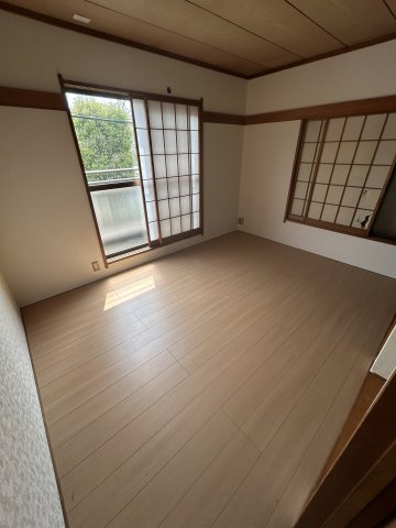 ＴＳハイツの洋室