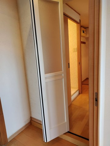 藤和草加ハイタウンの独立洗面台