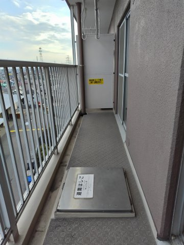 藤和草加ハイタウンのバルコニー