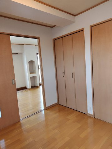 藤和草加ハイタウンの寝室