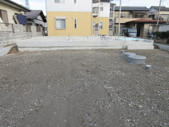 【仲介手数料無料】新築戸建　熊谷市江南中央1-5-21（全1棟）の前面道路含む現地写真