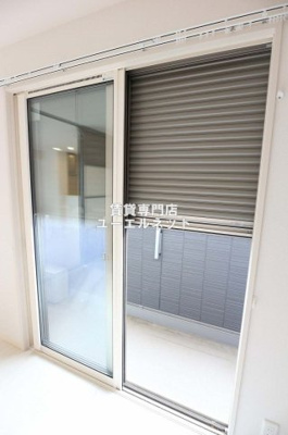 【設備】 | メルヴェイユ泉 | シャッター雨戸付きで防犯対策◎