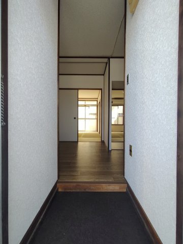 ラ・フォンテ永犬丸の玄関