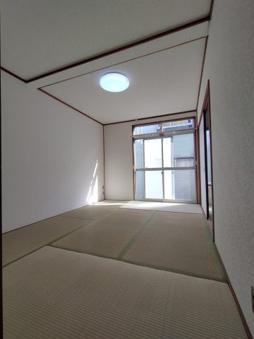 ラ・フォンテ永犬丸の和室