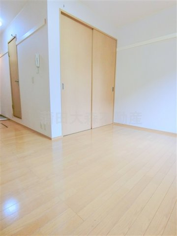 シーノイエの居間・リビング