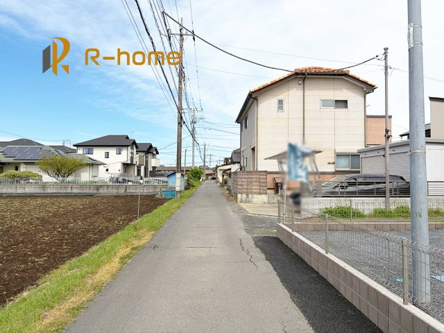 ひたちなか市足崎20期　新築戸建て　1号棟の前面道路含む現地写真|堂々！建物完成♪実際のお部屋をご見学可能です♪
ご見学が一番の資料！お気軽にお問い合わせ下さい♪