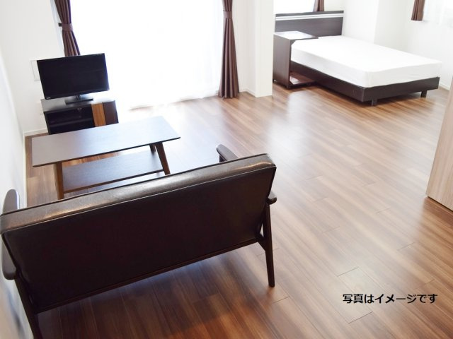 オープンブルーム渋谷本町の内装|内装は落ち着いています