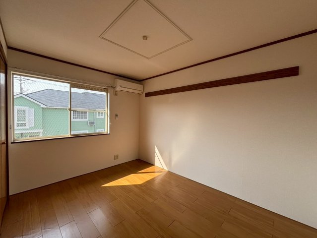 ヴァンヴェールAの洋室