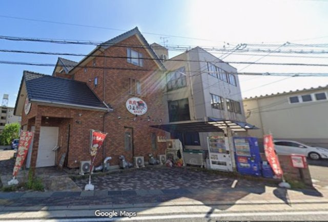 久御山町下津屋川原店舗の外観