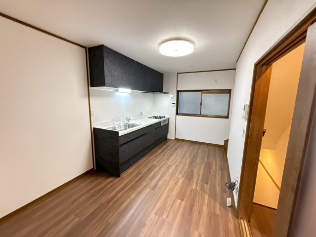 池田本町戸建のキッチン