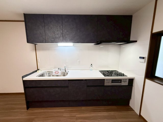 池田本町戸建のキッチン|使いやすいキッチンです