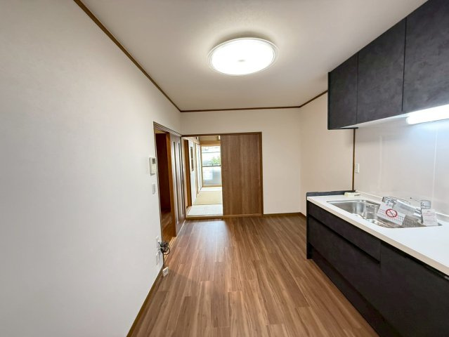 池田本町戸建のキッチン|使いやすいキッチンです