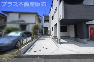 【外観】 | 現地写真。プラス不動産販売なら、現場の全ての棟をまとめてご見学頂けます。