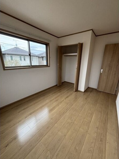 【洋室】 | ピーアカーサ