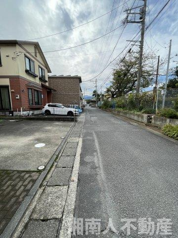 小田原市中町三丁目　中古戸建の前面道路含む現地写真|前面道路含む現地写真です