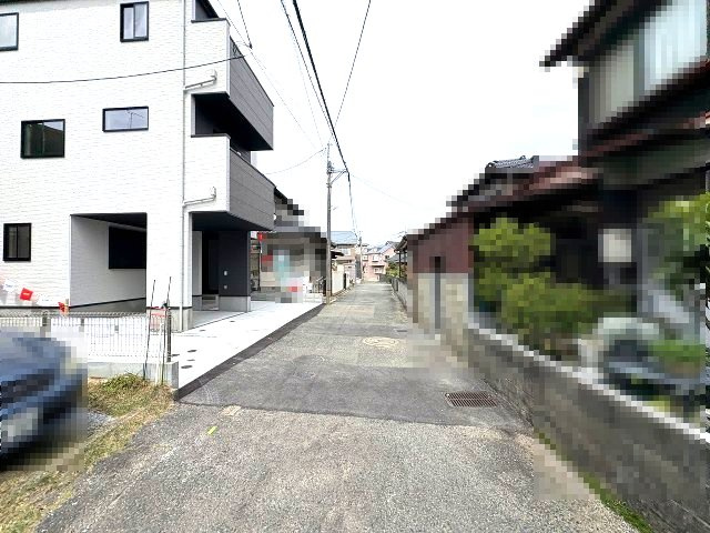 【その他】 | 大野城市白木原4丁目1期　2号棟（全2棟）【仲介手数料無料・0円】 | 現地写真。前面道路です。