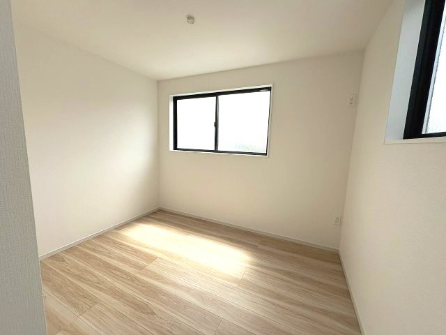 【子供部屋】 | 大野城市白木原4丁目1期　2号棟（全2棟）【仲介手数料無料・0円】 | 現地写真。
