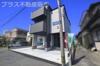 【外観】 | 現地写真。同じ物件を見るなら、プラス不動産販売にお任せ下さい。
