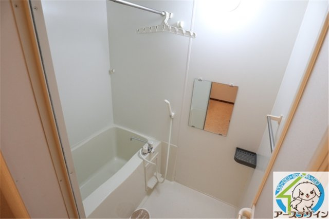 バーディーコートの浴室|パース写真