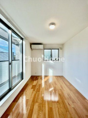 【洋室】 | 荒川区荒川8丁目中古住宅 | 居室①