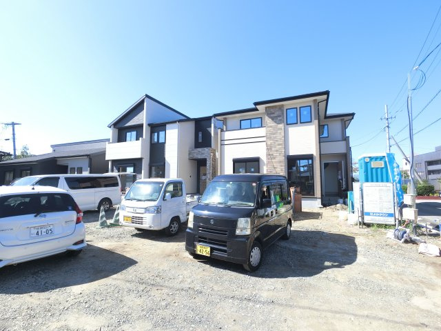 神埼市神埼町鶴１期1号棟の外観|ただ今、工事中です。