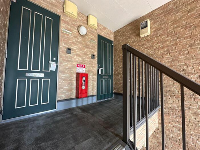 【エントランス】 | ラフィーネ Ｂ棟 | エントランス