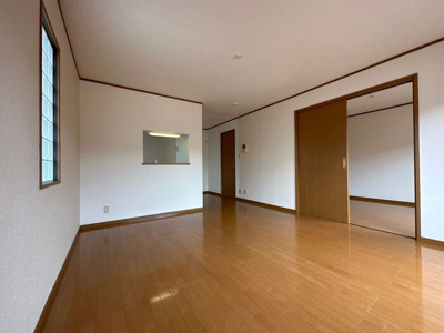 【居間・リビング】 | ラフィーネ Ｂ棟 | 居室・リビング