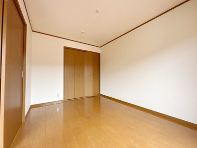 【洋室】 | ラフィーネ Ｂ棟