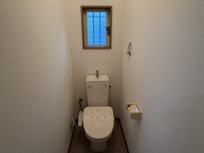 【トイレ】 | ファミールコヤマ | 温水洗浄便座　新しくなりました
