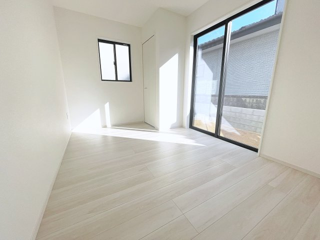 新築戸建・新築建売　郡山市安積町笹川字北向【ZEH水準住宅】の洋室