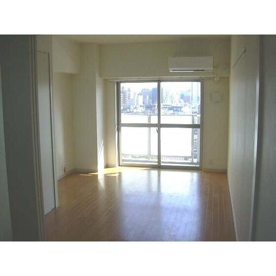 いずみマンションⅡの居間・リビング