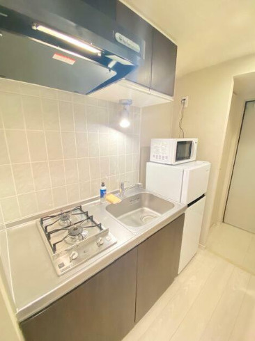 プレールドゥーク駒澤大学前　駅近　高層階　家具家電付き　ネット0のキッチン