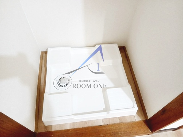 目黒壱番館の設備|洗濯機置場です。