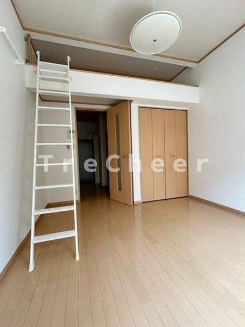 ウィル新江古田の洋室