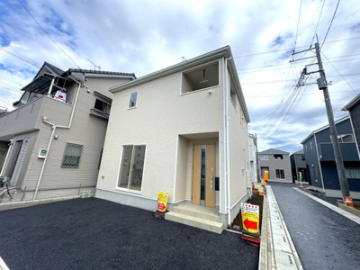 【外観】 | 三郷市戸ケ崎３丁目新築戸建【戸ヶ崎小学校：5分】 | 1号棟外観・完成済み内覧可能です！