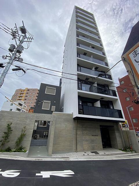 クレストコート中野の外観|12階建です