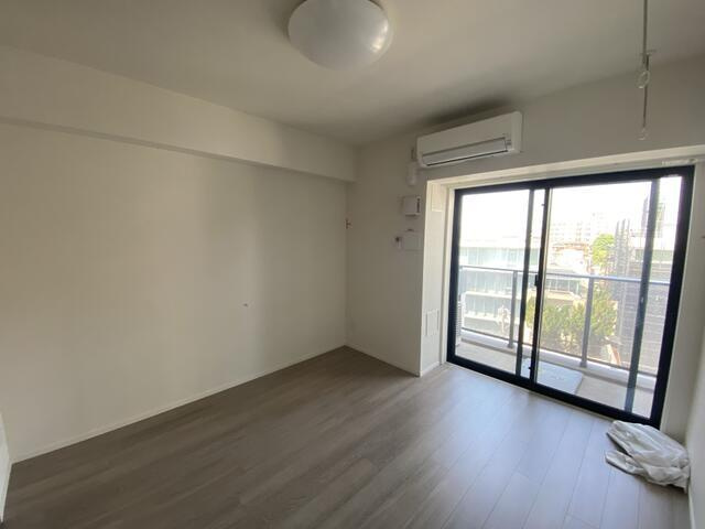 クレストコート中野の内装|◎室内写真◎同タイプ他写真　フローリングカラー等異なる場合がございます。