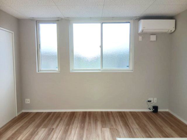 FareEstⅠ（ ファーレエスト）の居間・リビング